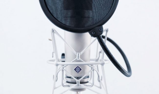 White Room Studio Hannover - Regie und Aufnahmeraum, production and recording room, Neumann U87, Gesangsaufnahme, Vocal recording, Gesangsaufnahmeraum, Vocal booth