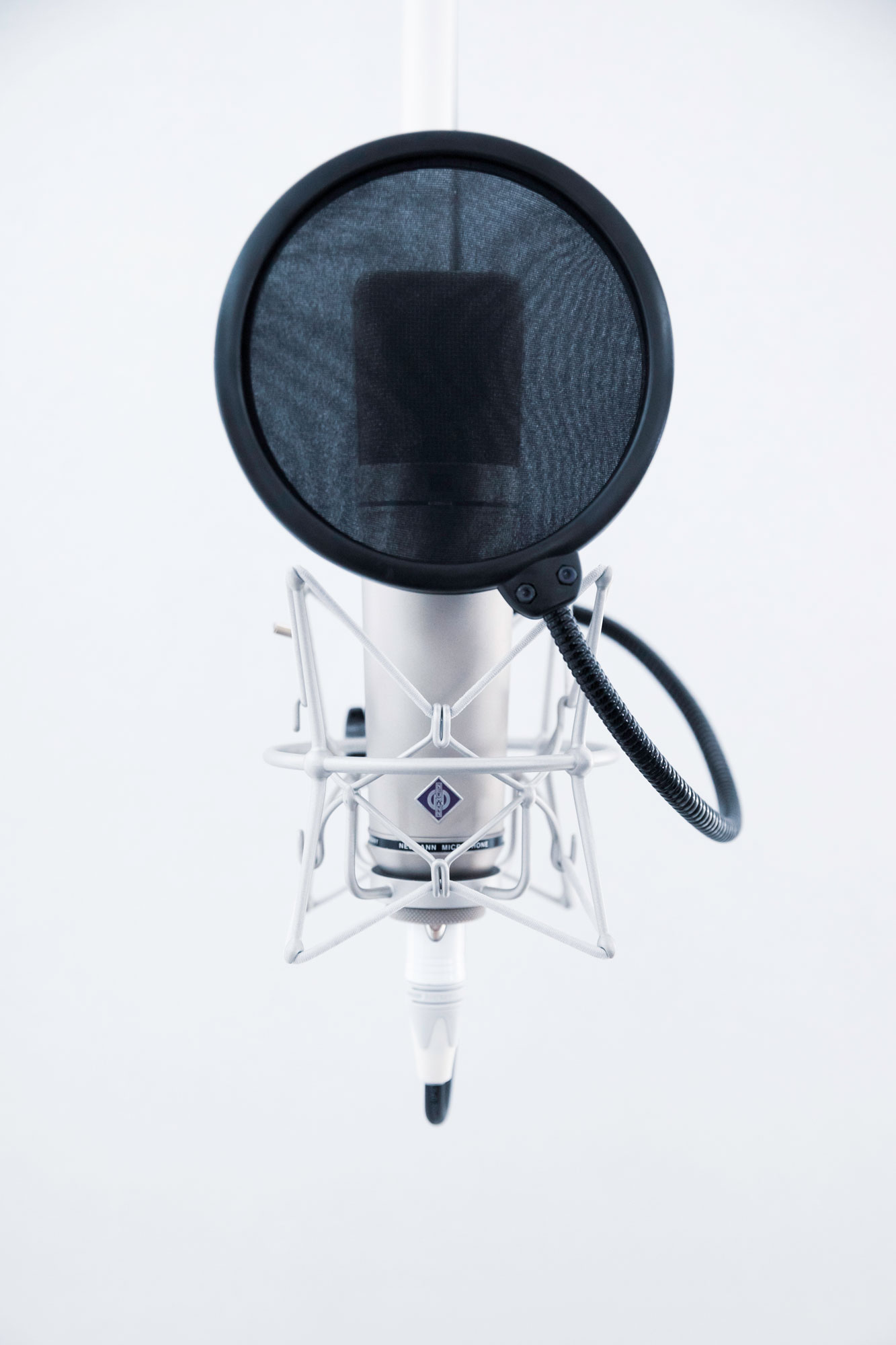 White Room Studio Hannover - Regie und Aufnahmeraum, production and recording room, Neumann U87, Gesangsaufnahme, Vocal recording, Gesangsaufnahmeraum, Vocal booth